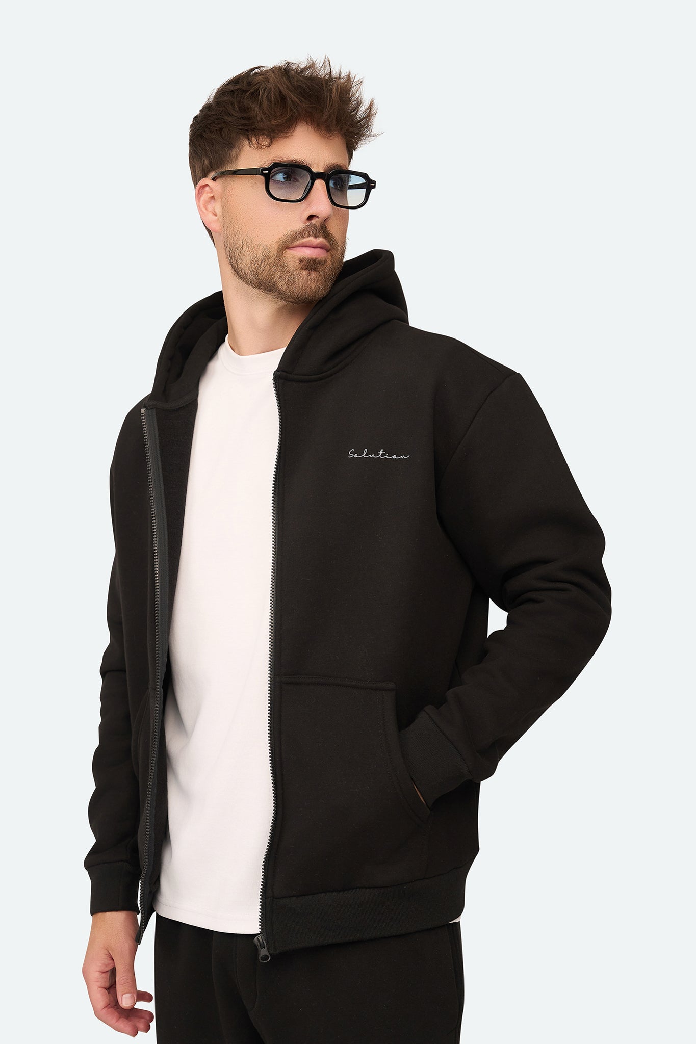 Essential Zipper Hoodie Black