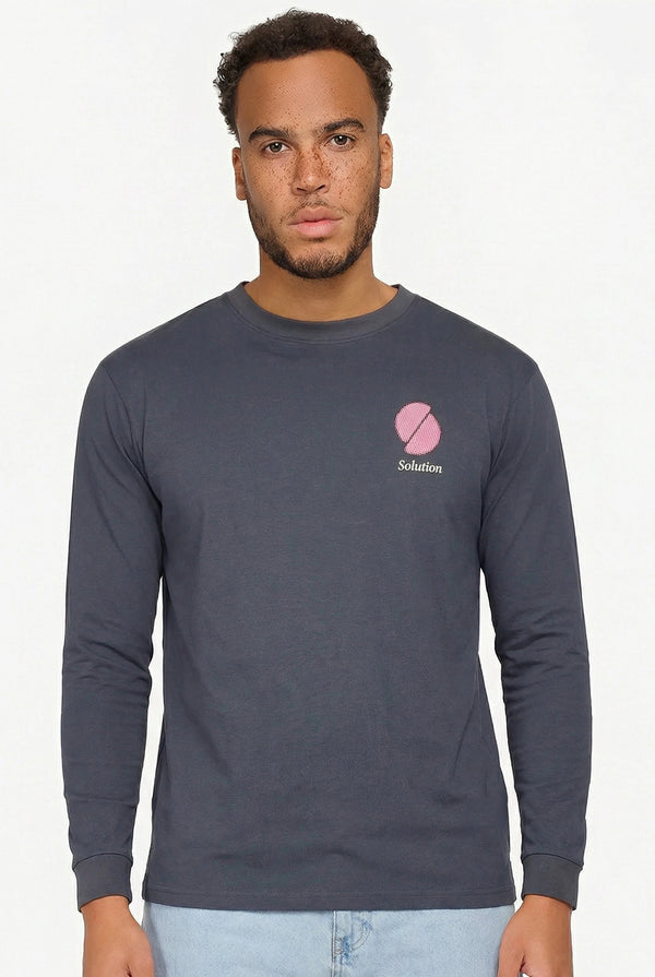 Creative Longsleeve T-Shirt Antra