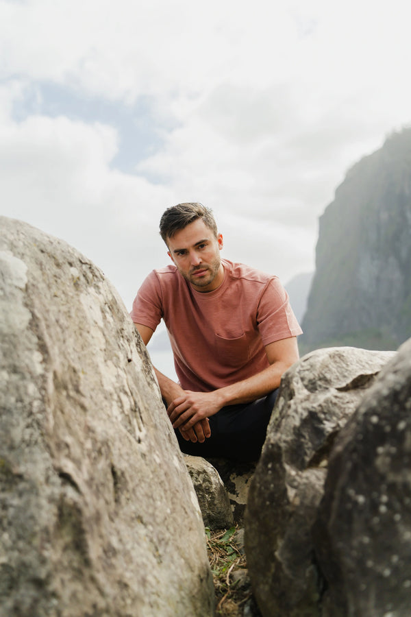 Strata Pocket T-Shirt Faded Rose