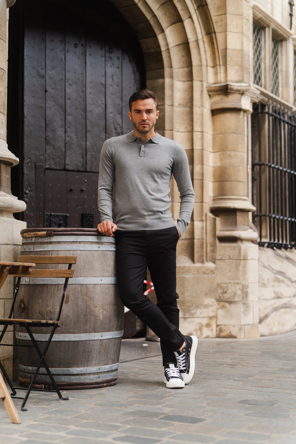 Outfit: Ralf Grey + Prestige Black