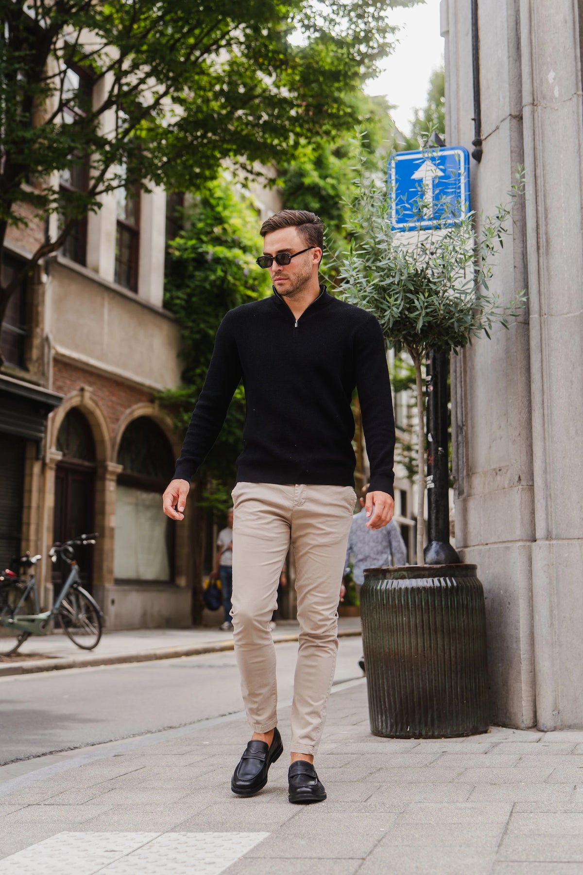 Peak Waffle Zipper Pullover Black