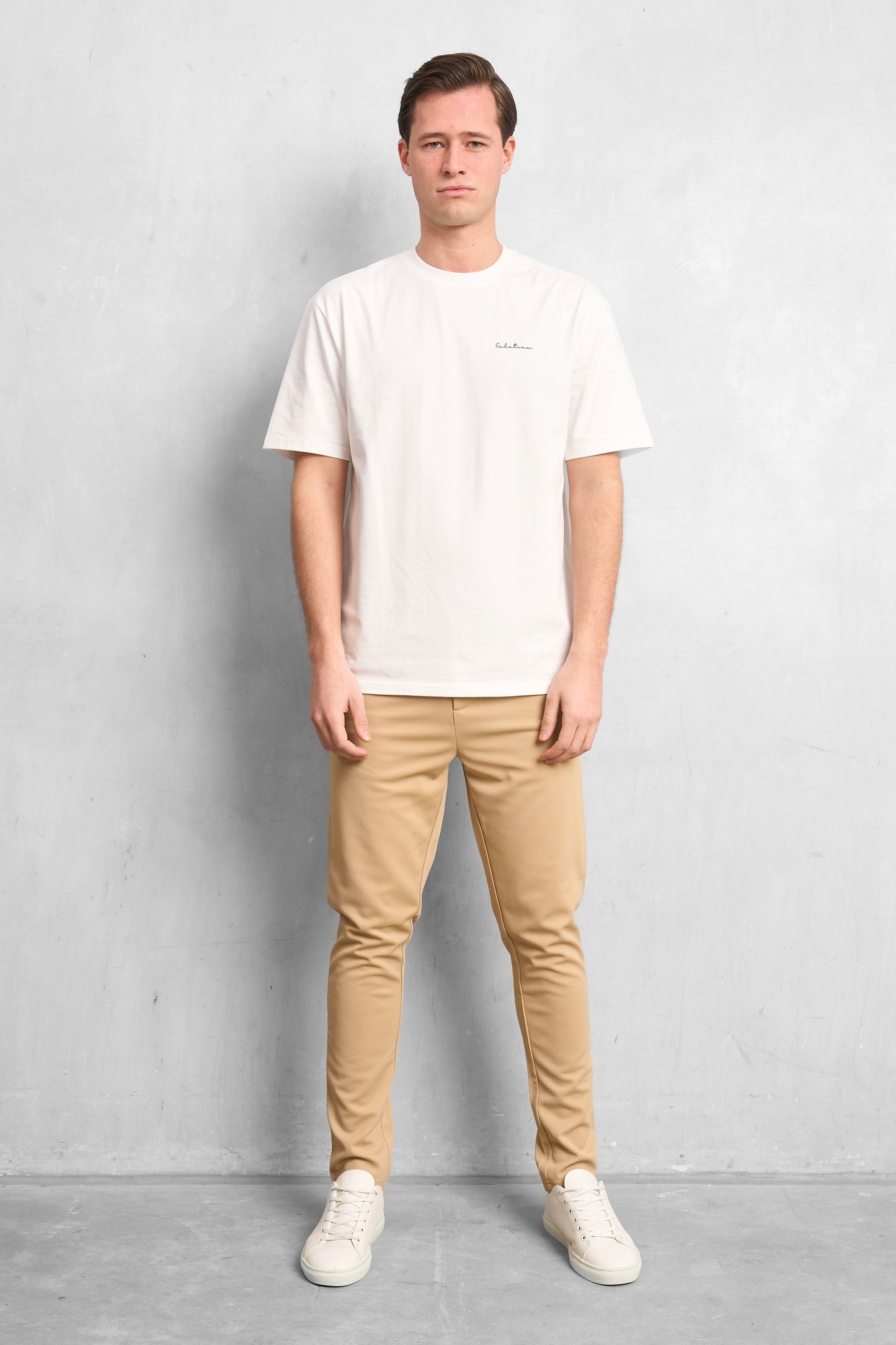 Essential Tee White