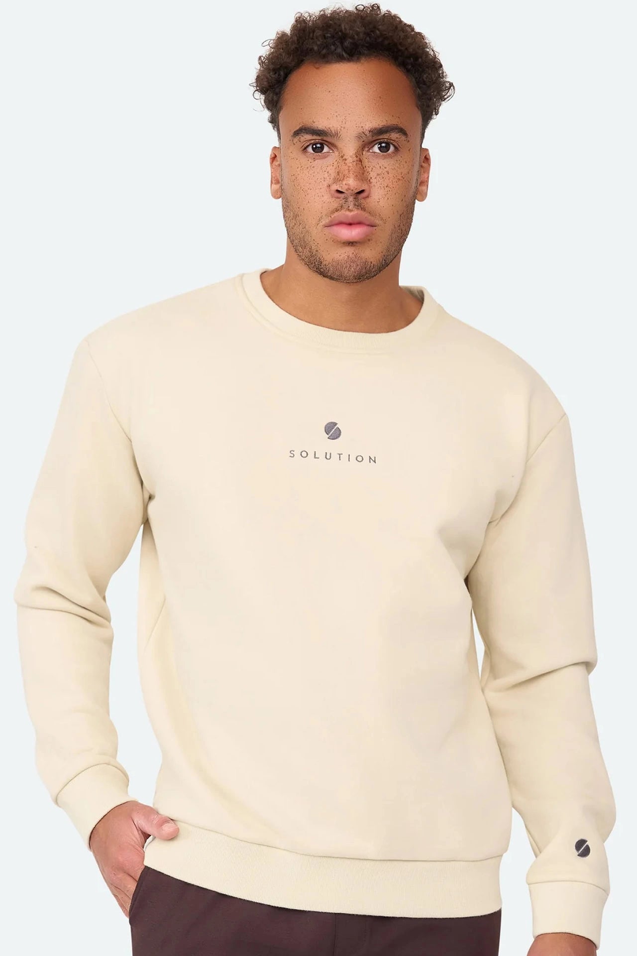 Signature Crewneck Cement